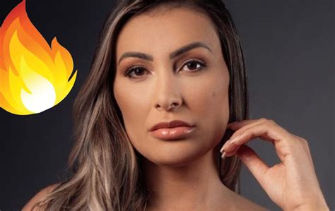 fotos nuas andressa urach|Após 10 anos, Andressa Urach posa nua ao lado do namorado